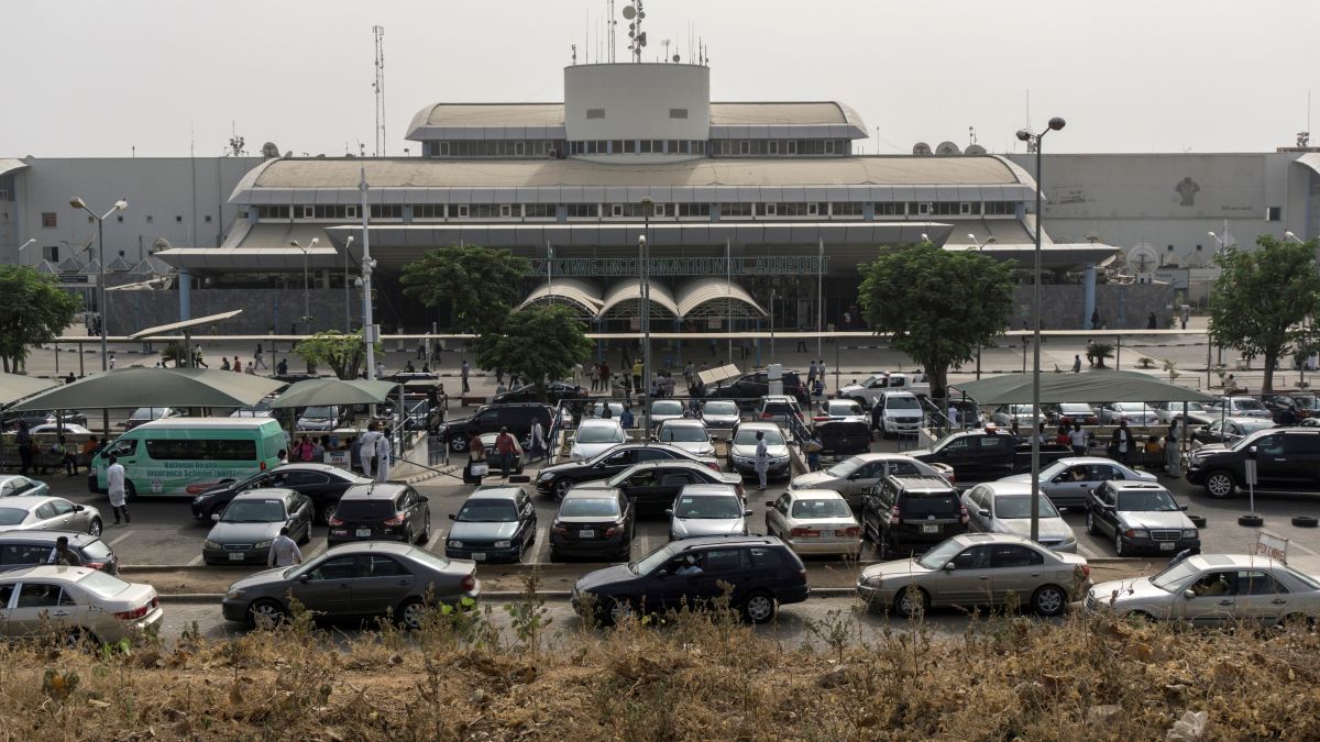 Gridlock at Abuja Airport: FAAN advises intending passengers on time management