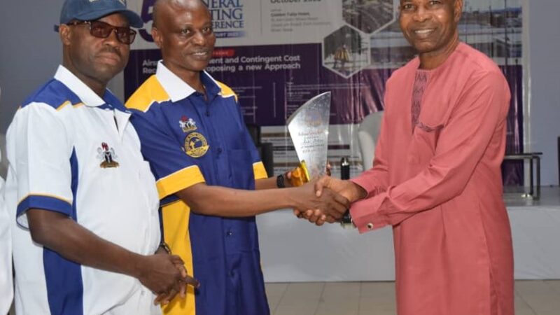 Arik Air receives Meritorious Service Award courtesy of NATCA