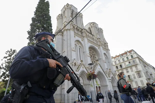 French Gov’t mobilises unprecedented security measures amid heightened terrorist threat