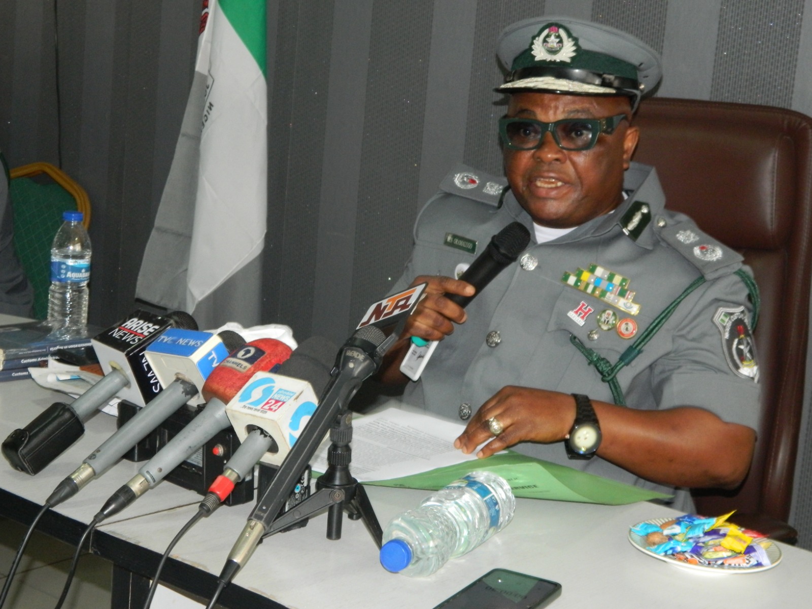 Oyo/Osun Customs Command Seizes Smuggled Goods Worth Over N755 Million