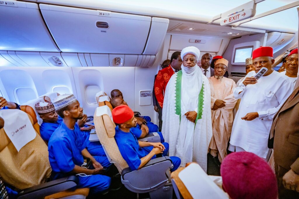 Owerri Airport Makes History with First Int'l Flight as Air Peace Airlifts 2025 Hajj Pilgrims to Saudi Arabia 2 4d61b23a 0b3e 427f bdc2 c67f6fb752ef