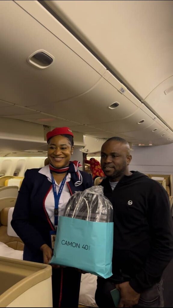 Air Peace, Tecno Nigeria Unveil ‘Free to Snap, Free to Soar’ Campaign to Reward Loyal Flyers, Elevate Travel Experience 4 IMG 20250504 WA01081