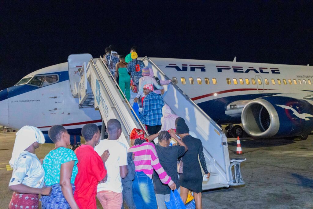 Air Peace: A Beacon of Hope for Nigerians in Distress, Leading by Patriotic Example 2 IMG 20250511 WA00981
