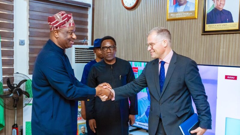 Keyamo Hosts Deutsche Bank Executives, Seeks Strategic Investment in Nigerian Aviation Sector