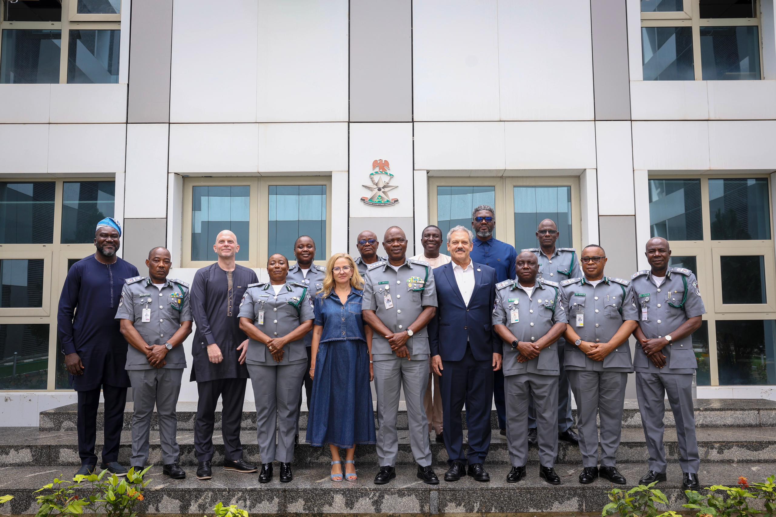 Customs Launches Renewable Energy Handbook to Boost Green Trade, Deepen EU-Germany-GIZ Partnership 1 Customs Launches Renewable Energy Handbook to Boost Green Trade, Deepen EU-Germany-GIZ Partnership