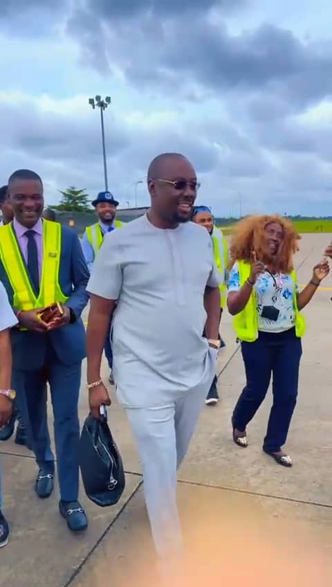 Obi Cubana Applauds United Nigeria Airlines’ Resumption of Flights to Warri 2 IMG 20250825 WA0064