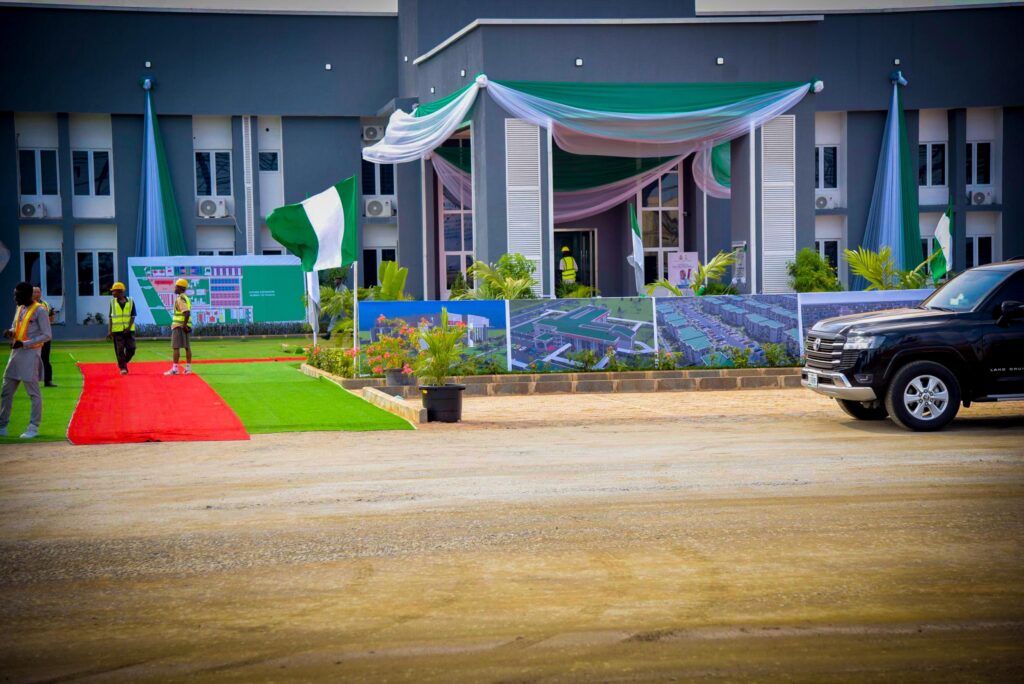 Tinubu Commissions Modern Customs FOU ‘A’ Complex in Ogun, Signals Boost for Operations, Officers’ Welfare 2 13894