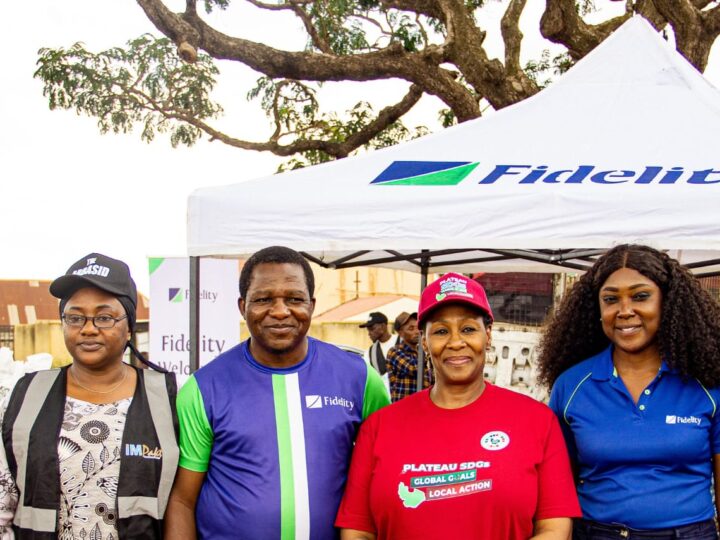 Fidelity Bank Provides Food Relief to Over 1,000 Displaced Persons in Plateau