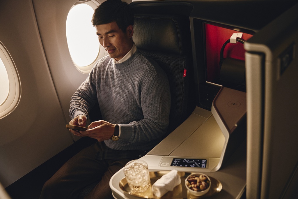 Delta Overhauls Delta One Service With New Luxury Dining, Sleep and Passenger Options